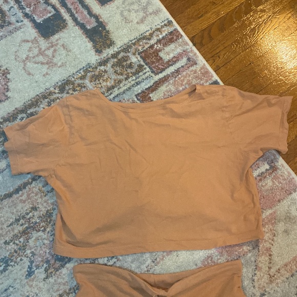 Pansy Gym Short and Crop Top in Sweet Potato Matching Set - Picture 3 of 6